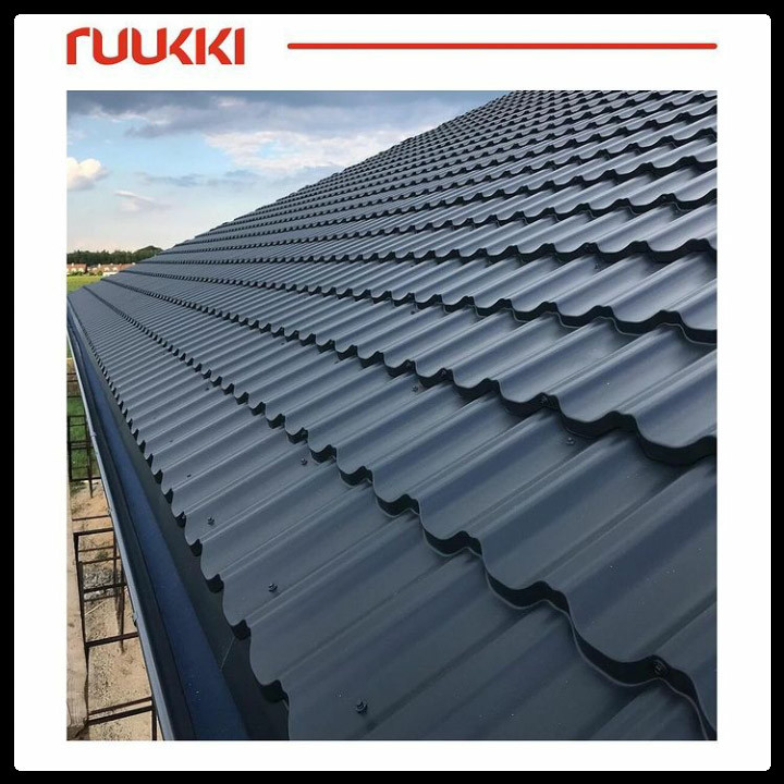 Модульная черепица RUUKKI Finnera | Цвет 2H2 / Crown BT 1 Модульная черепица RUUKKI Finnera | Цвет 2H2 / Crown BT