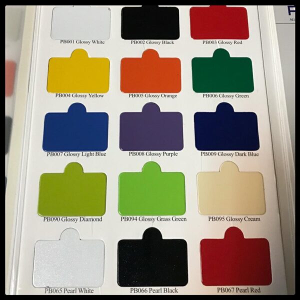 Алюминиевая композитная панель ТМ PROFILBOND - 4 мм | RB 002 - Glossy Black