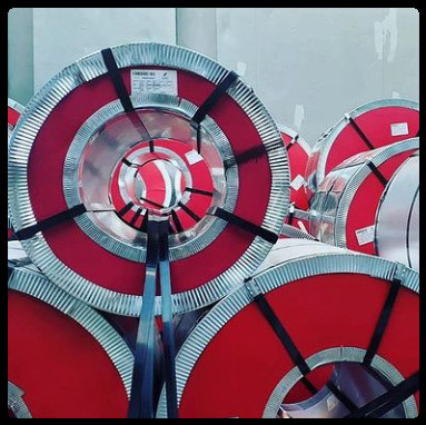 Рулонная сталь Arvedi Италия 0,45 мм RAL 7016 – гладкий лист с полимерным покрытием