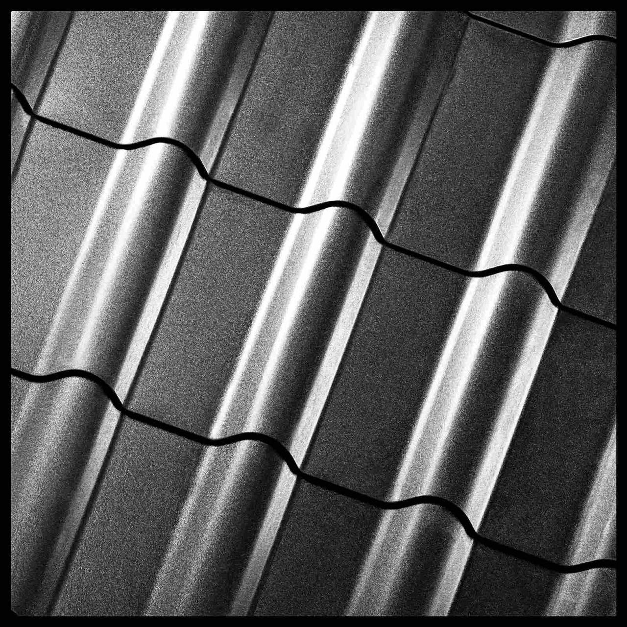 Металлочерепица Яспис — RAL 9005 черный 1 Металлочерепица Яспис — RAL 9005 черный