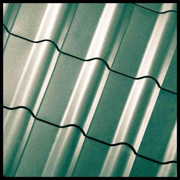 Металлочерепица Яспис — RAL 6005 темно зеленый